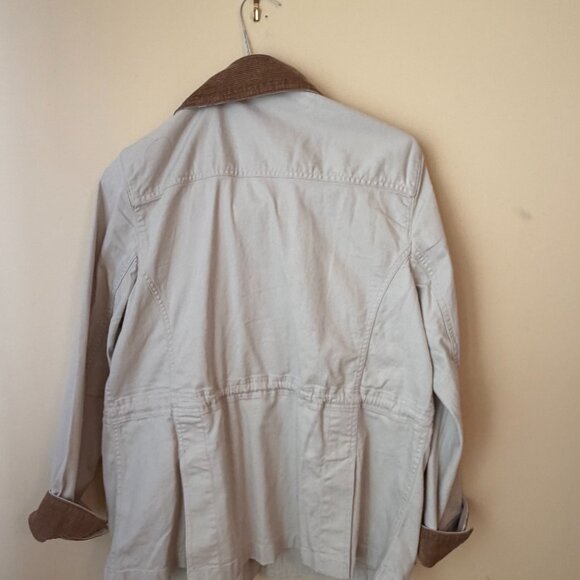 Vineyard Vines Herringbone Barn Jacket NWT New with Tags – Women’s M - Picture 4 of 10